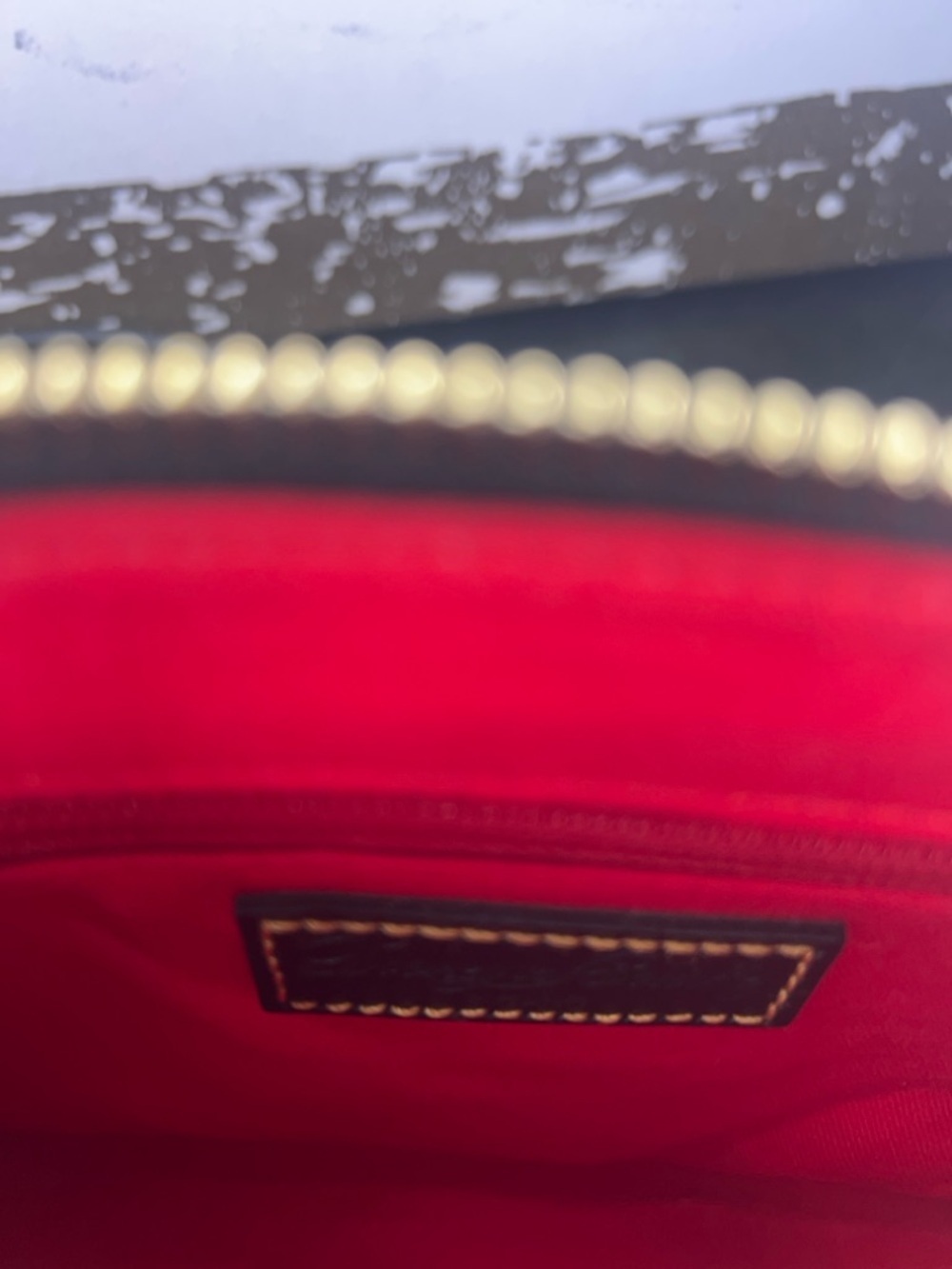 Dooney & Bourke cross body - Picture 5 of 9